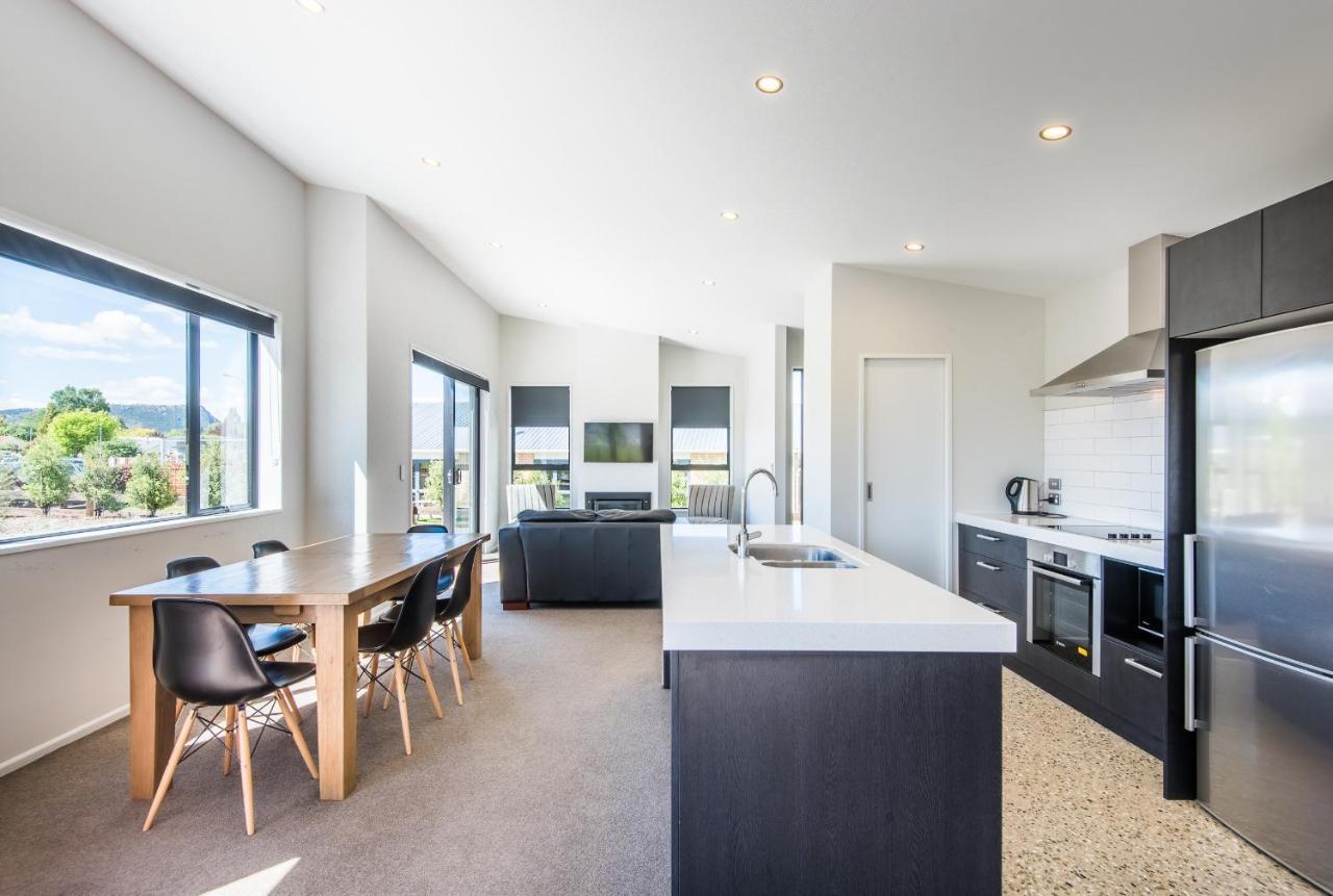 Simply Stunning Villa Wanaka Exterior photo